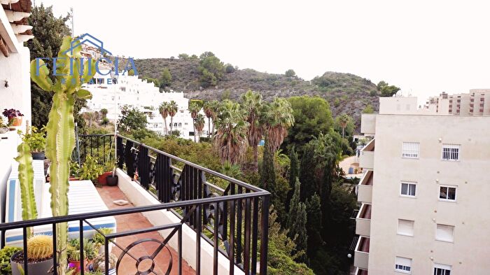 Casa de 6 habitaciones en venta en Velilla Velilla Taramay, Almuñécar