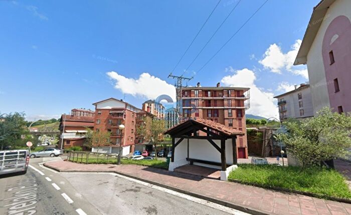 Piso de 3 habitaciones en venta en Oiartzun, Gipuzkoa