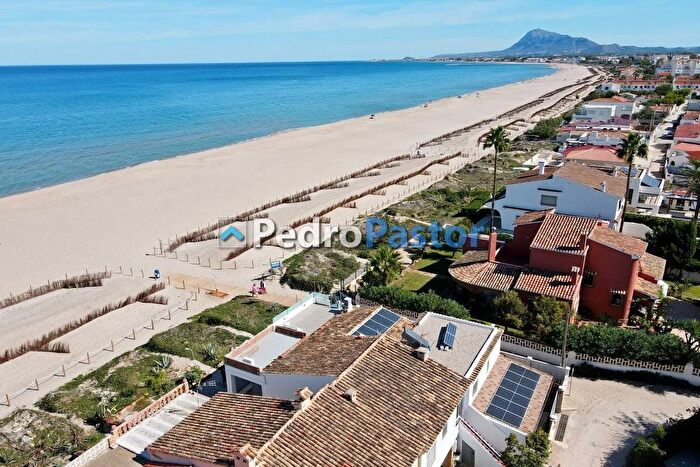 Casa en venta de 3 habitaciones: Comunitat Valenciana, Alicante