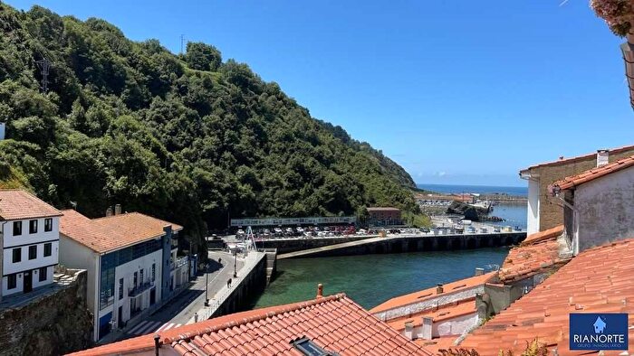 Casa en venta de 4 habitaciones: Principado de Asturias, Asturias