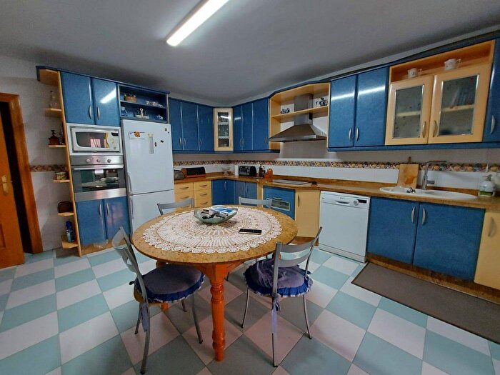 Piso en venta de 5 habitaciones, Andalucía, Almería