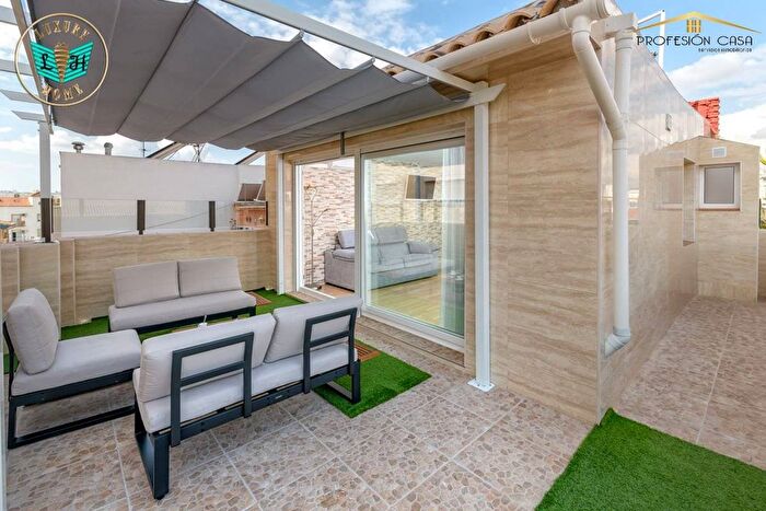 Casa en venta de 3 habitaciones, Andalucía, Málaga