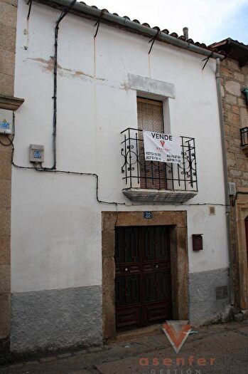 Casa en venta de 3 habitaciones en Valverde del Fresno, Extremadura