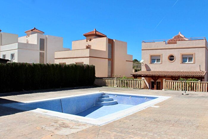 Casa de 4 habitaciones en venta en Andalucía, Granada