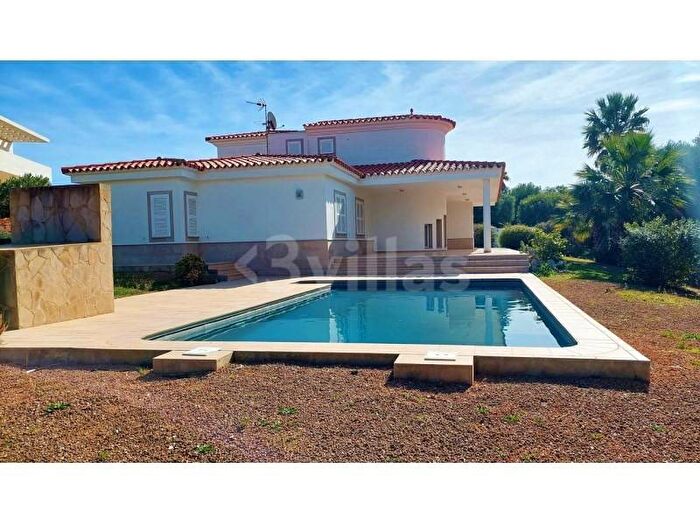Casa de 4 habitaciones en venta en Illes Balears, Islas Baleares