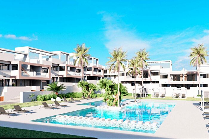 Casa de 2 habitaciones en venta en Comunitat Valenciana, Alicante