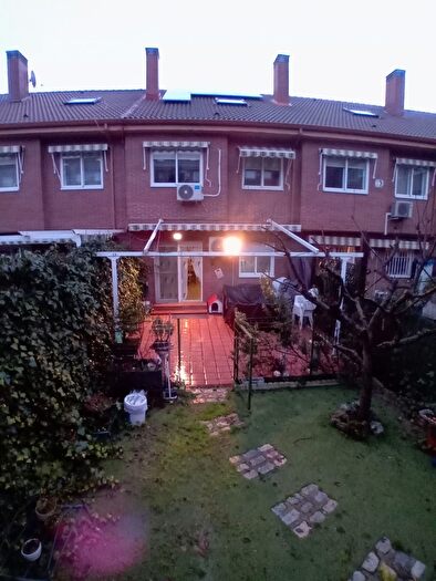 Casa en venta de 3 habitaciones, El Olivar La Magdalena, Colmenar Viejo