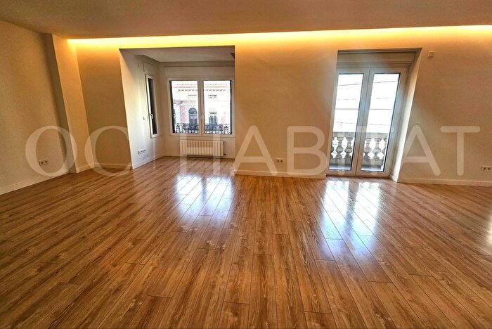 Casas en venta y pisos alquiler - 2