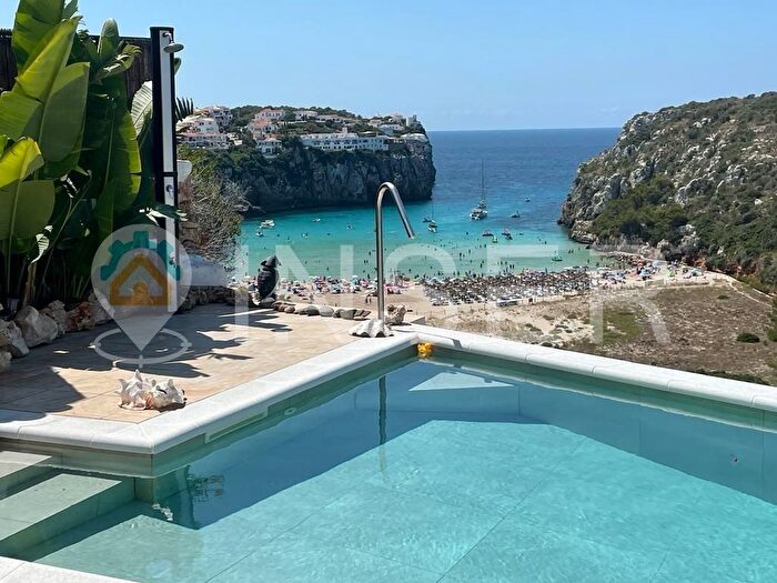 Casa de 4 habitaciones en venta en Cala en Porter, Alaior