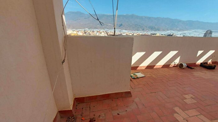 Andalucía, Almería: Piso en venta de 4 habitaciones