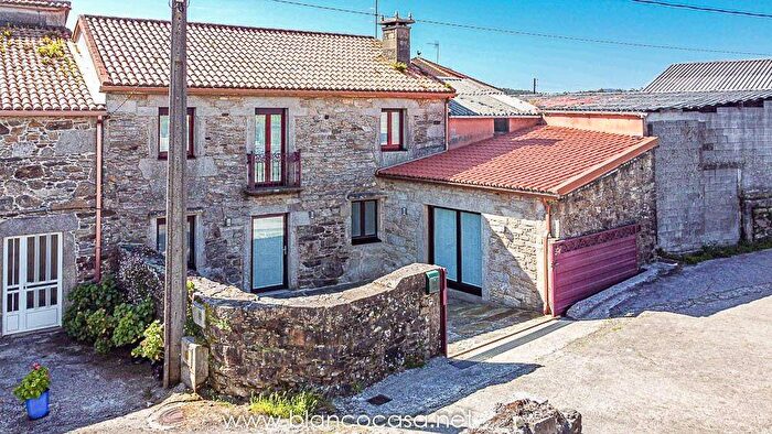 Casa en venta de 4 habitaciones en Galicia, A Coruña