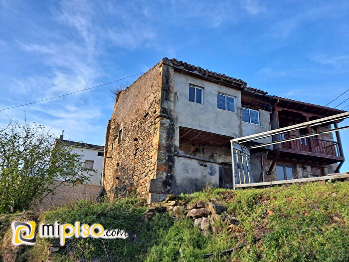 Casa de 6 habitaciones en venta en Rasines, Cantabria
