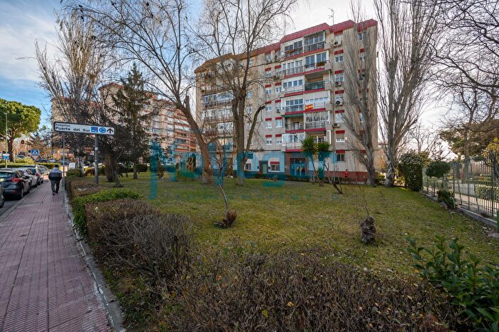 Piso en venta de 4 habitaciones: Norte Universidad, Móstoles