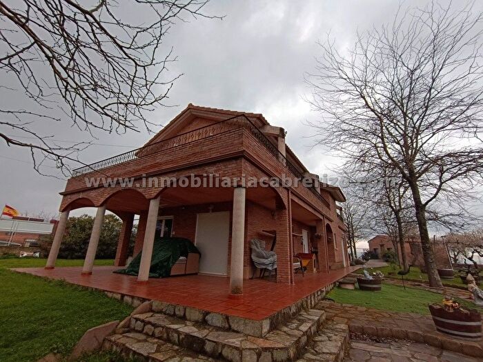 Casa en venta de 4 habitaciones en Clavijo, La Rioja