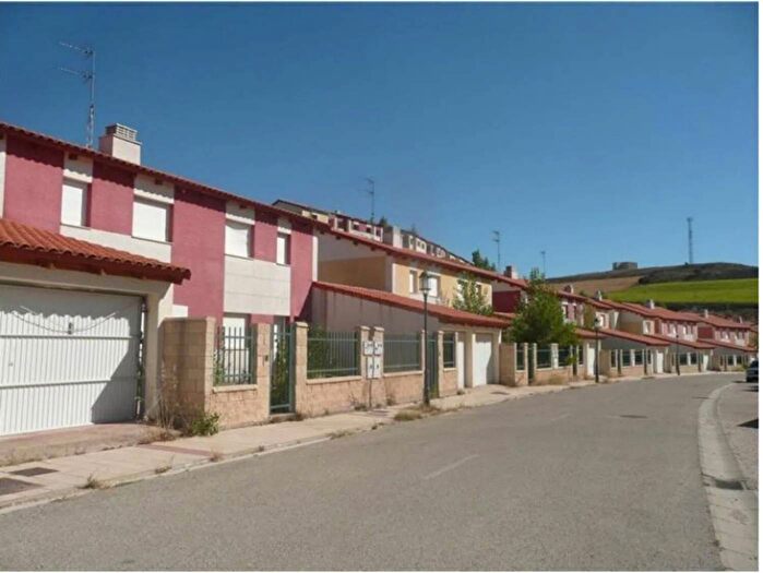 Casa en venta de 3 habitaciones en Castilla y León, Burgos