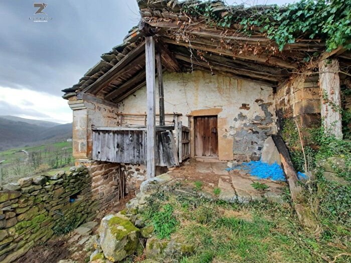 San Pedro del Romeral, Cantabria: Casa en venta
