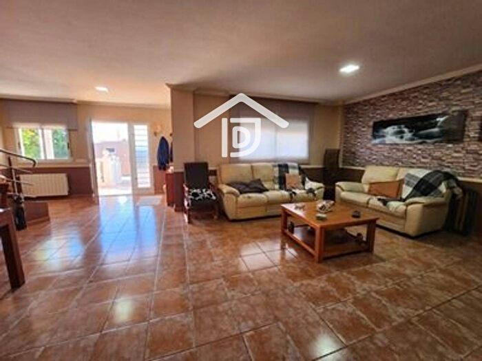 Casa en venta de 4 habitaciones, Comunitat Valenciana, València