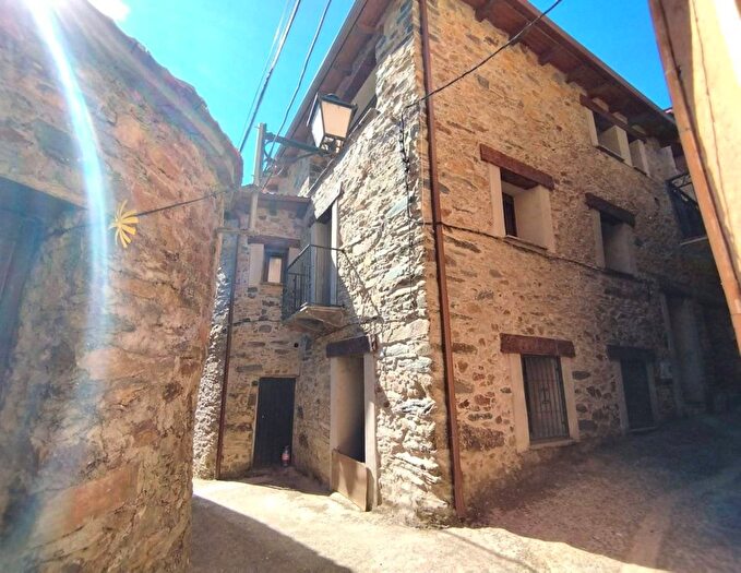 Casa en venta de 3 habitaciones: Extremadura, Cáceres