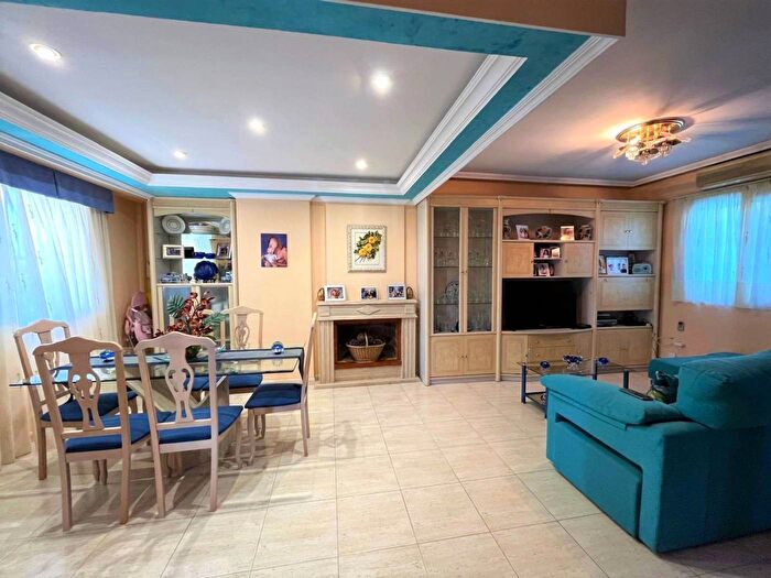 Casa en venta de 5 habitaciones: Comunitat Valenciana, Alicante