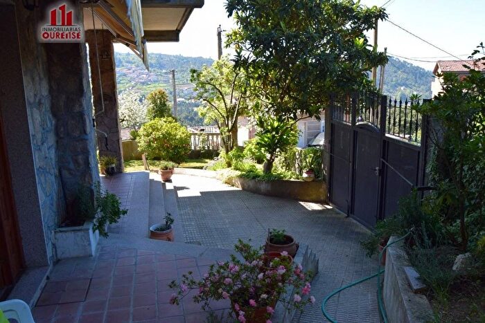 Casa de 5 habitaciones en venta en Galicia, Ourense