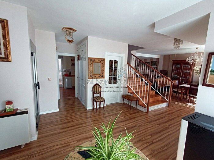 Casa en venta de 4 habitaciones: Castilla La Mancha, Albacete