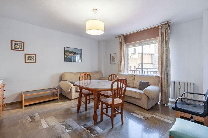 Piso en venta de 3 habitaciones en Andalucía, Granada