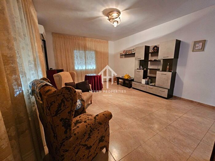 Casa en venta de 4 habitaciones: Andalucía, Granada