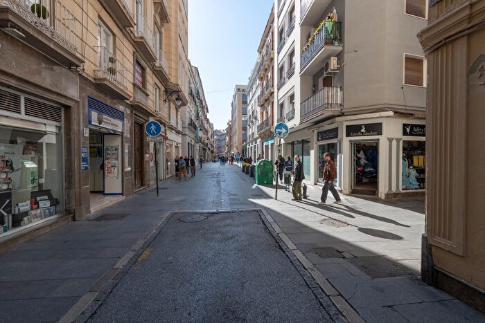 Piso en venta de 4 habitaciones en Centro, Centro Sagrario