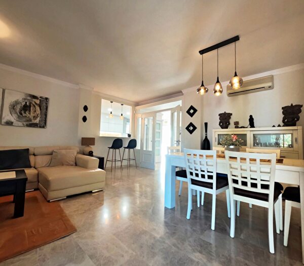 Casas en venta y pisos alquiler - 3