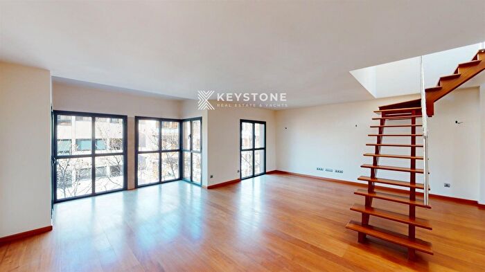 Piso en venta de 3 habitaciones, Centre, Plaça dels Patins