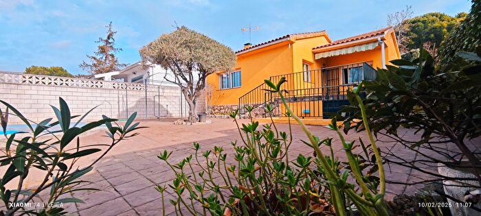 Navalagamella, Madrid: Casa en venta de 3 habitaciones