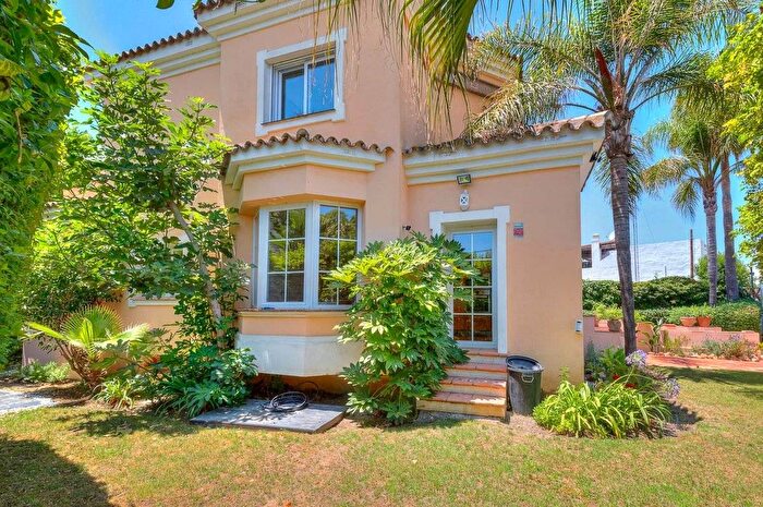 Casa en venta de 4 habitaciones en Andalucía, Málaga