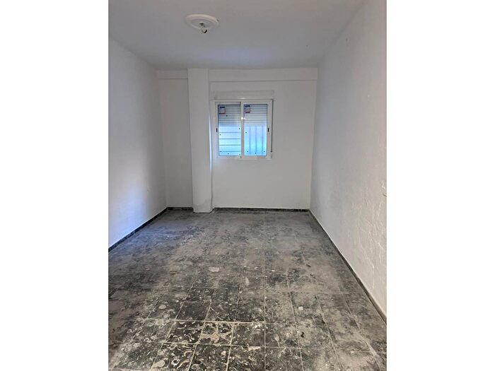 Piso de 4 habitaciones en venta en Comunitat Valenciana, València