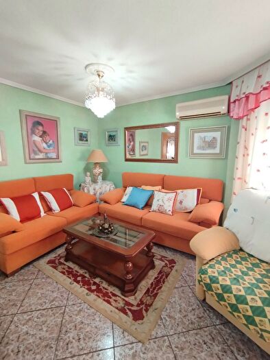 Piso en venta de 4 habitaciones en Carabanchel, San Isidro