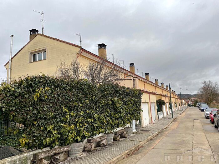 Casa de 3 habitaciones en venta en Modúbar de la Emparedada, Burgos
