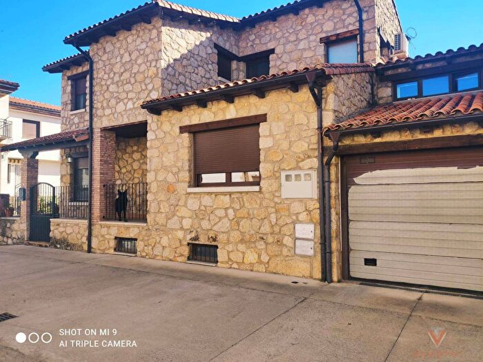 Casa de 4 habitaciones en venta en Extremadura, Cáceres