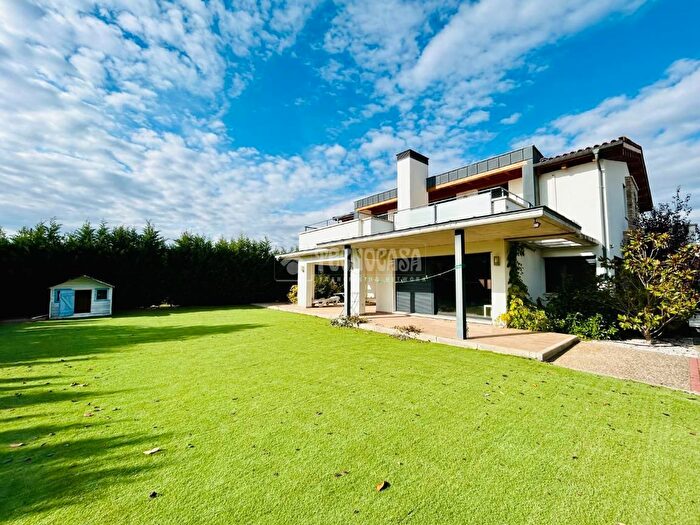 Casa en venta de 4 habitaciones, Laguna de Duero, Valladolid