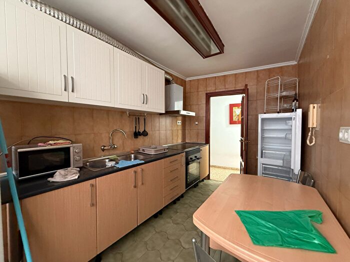 Piso de 4 habitaciones en venta en Quatre Carreres, En Corts Doctor Waksman