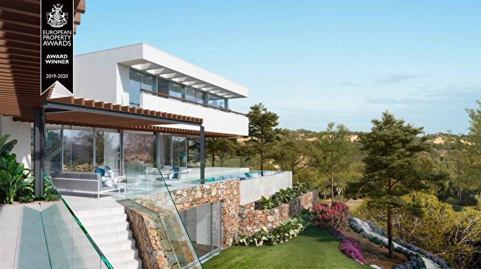 Casa en venta de 4 habitaciones en Comunitat Valenciana, Alicante