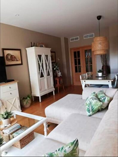 Piso de 3 habitaciones en venta en Andalucía, Cádiz