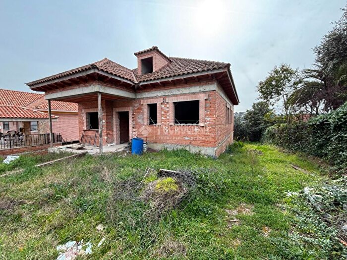 El Casar, Guadalajara: Casa en venta de 3 habitaciones