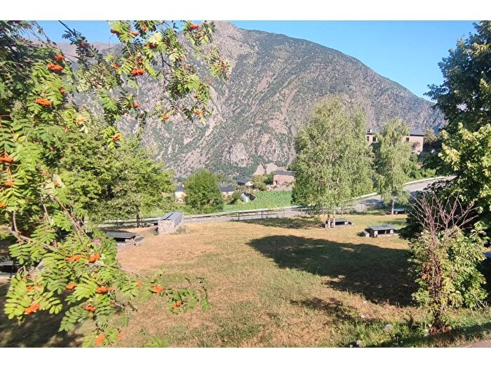 Andorra, Andorra: Casa en venta de 4 habitaciones
