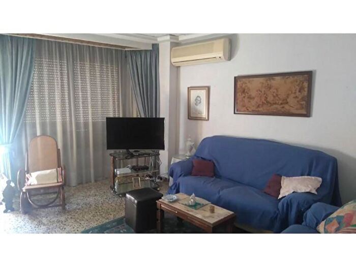 Alzira, Comunitat Valenciana: Piso en venta de 4 habitaciones
