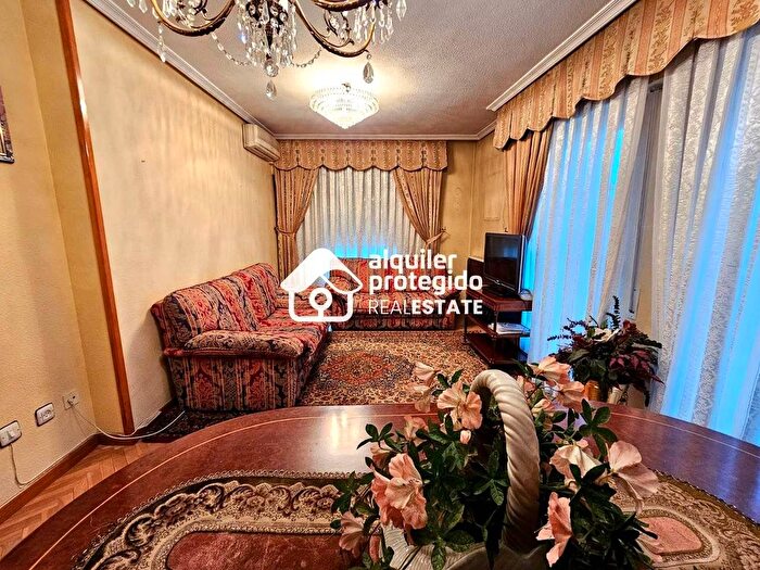 Piso de 4 habitaciones en venta en Comunidad de Madrid, Madrid