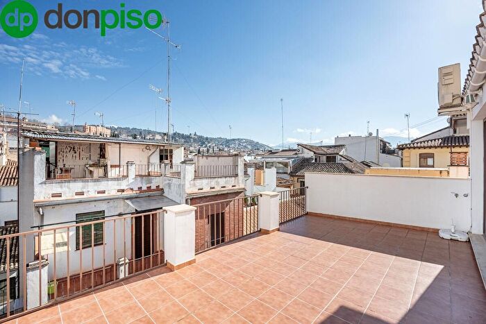 Piso en venta de 4 habitaciones, Centro, San Matías Realejo