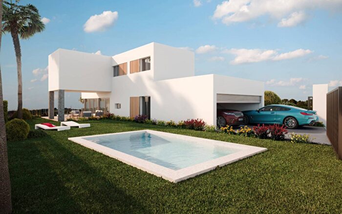 Casa en venta de 4 habitaciones en Comunitat Valenciana, Alicante