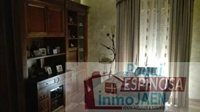 Piso en venta de 4 habitaciones en Torredonjimeno, Jaén