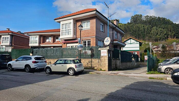 Casa en venta de 3 habitaciones en Cantabria, Cantabria