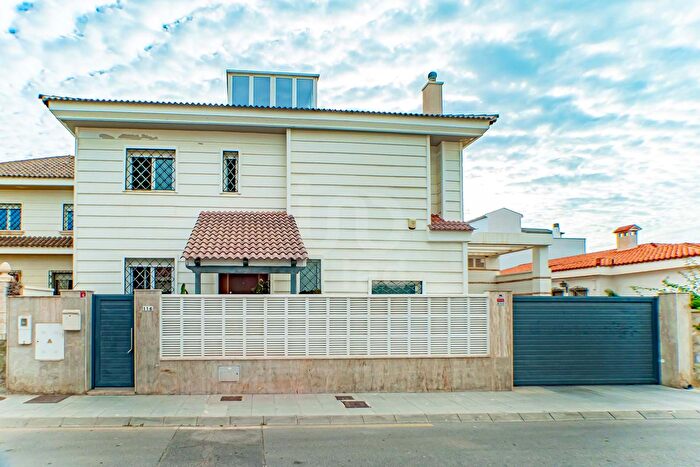 Casa en venta de 5 habitaciones en Nueva Almería Cortijo Grande Vega de Acá, Almería Capital