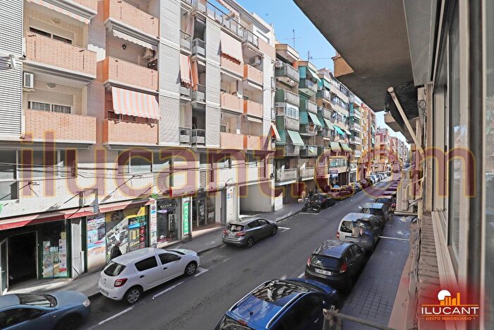 Piso en venta de 3 habitaciones, Pla Carolinas, Carolinas Bajas